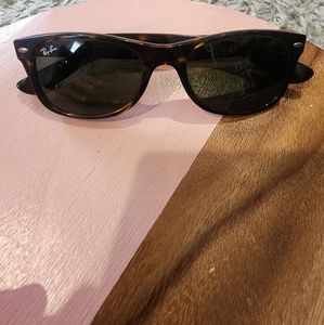 Ray Wayfarer Sunglasses